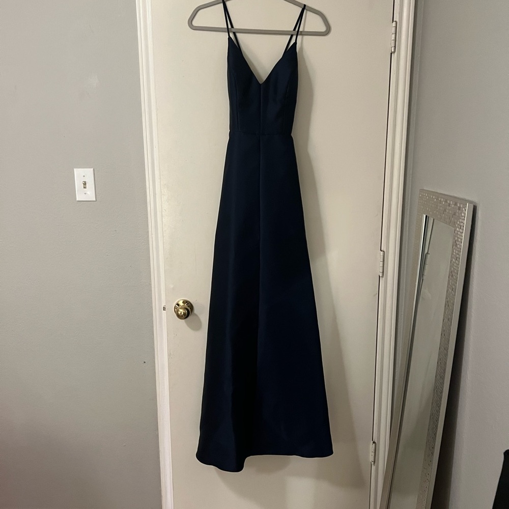Prom/Evening Gown - Picture 2 of 3
